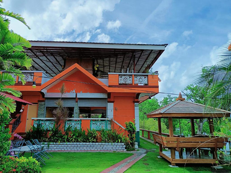 El Krimphoff Resort 2