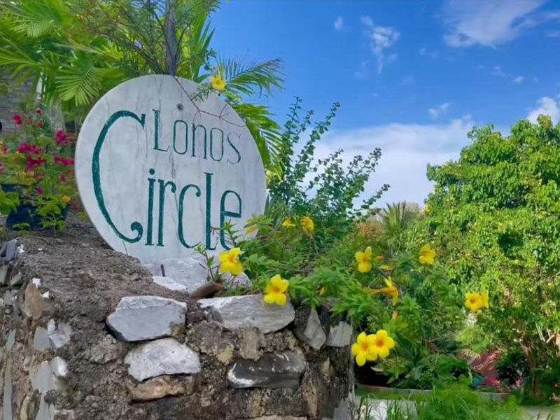Lonos Circle Private Garden